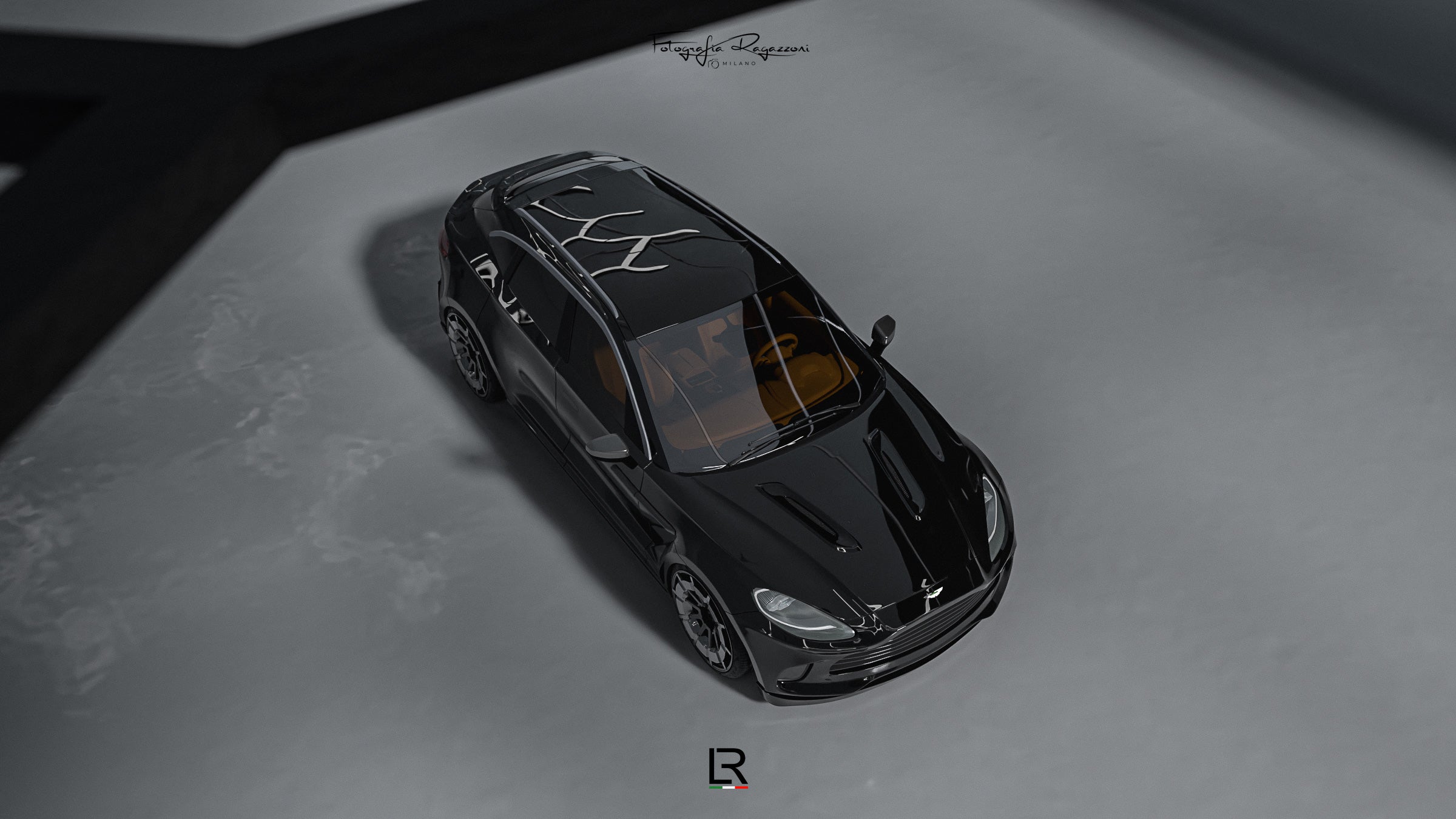 LOMA-Refined-Aston-Martin-DBX-bird-view-of-the-custom-wheels-suspension-and-stage-2-tuning.