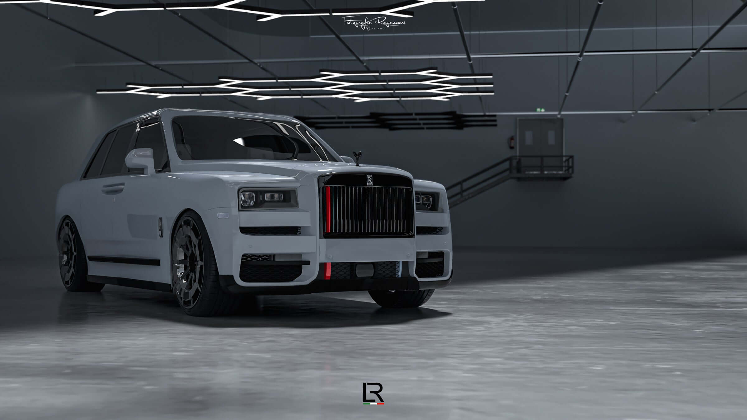 LOMA-Refined-Rolls-Royce-Cullinan-stanced-on-LF-99R-Superlight-Limited-Edition-Wheels.