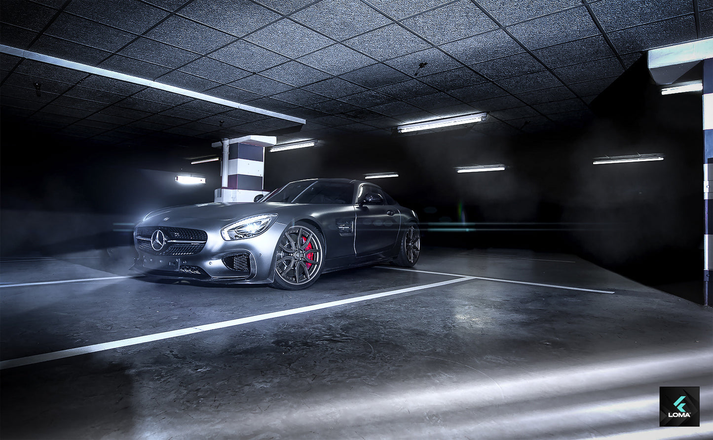 Custom wheels by LOMA, a perfect fit for the Mercedes AMG GT.